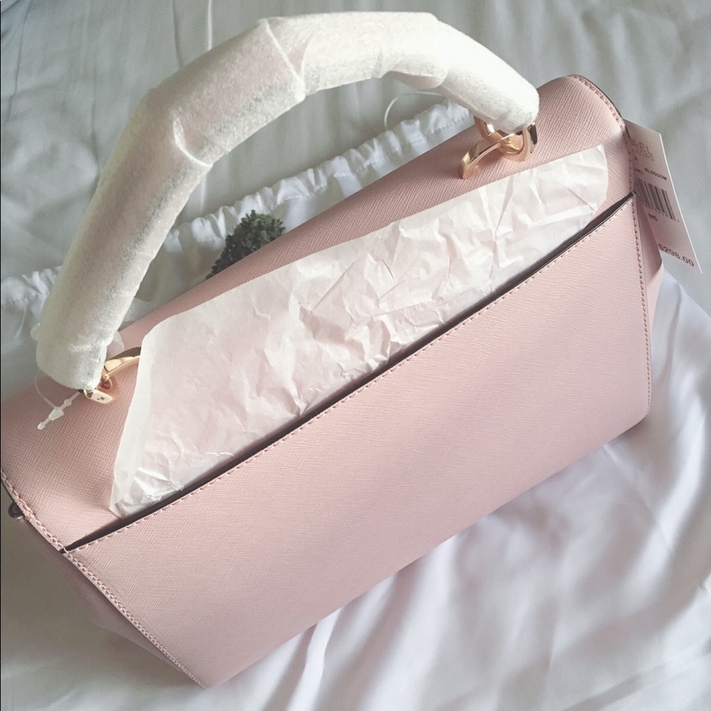 π«SOLDπ« NWT Michael Kors Ava Satchel in Blossom (baby pink) - Picture 2 of 8